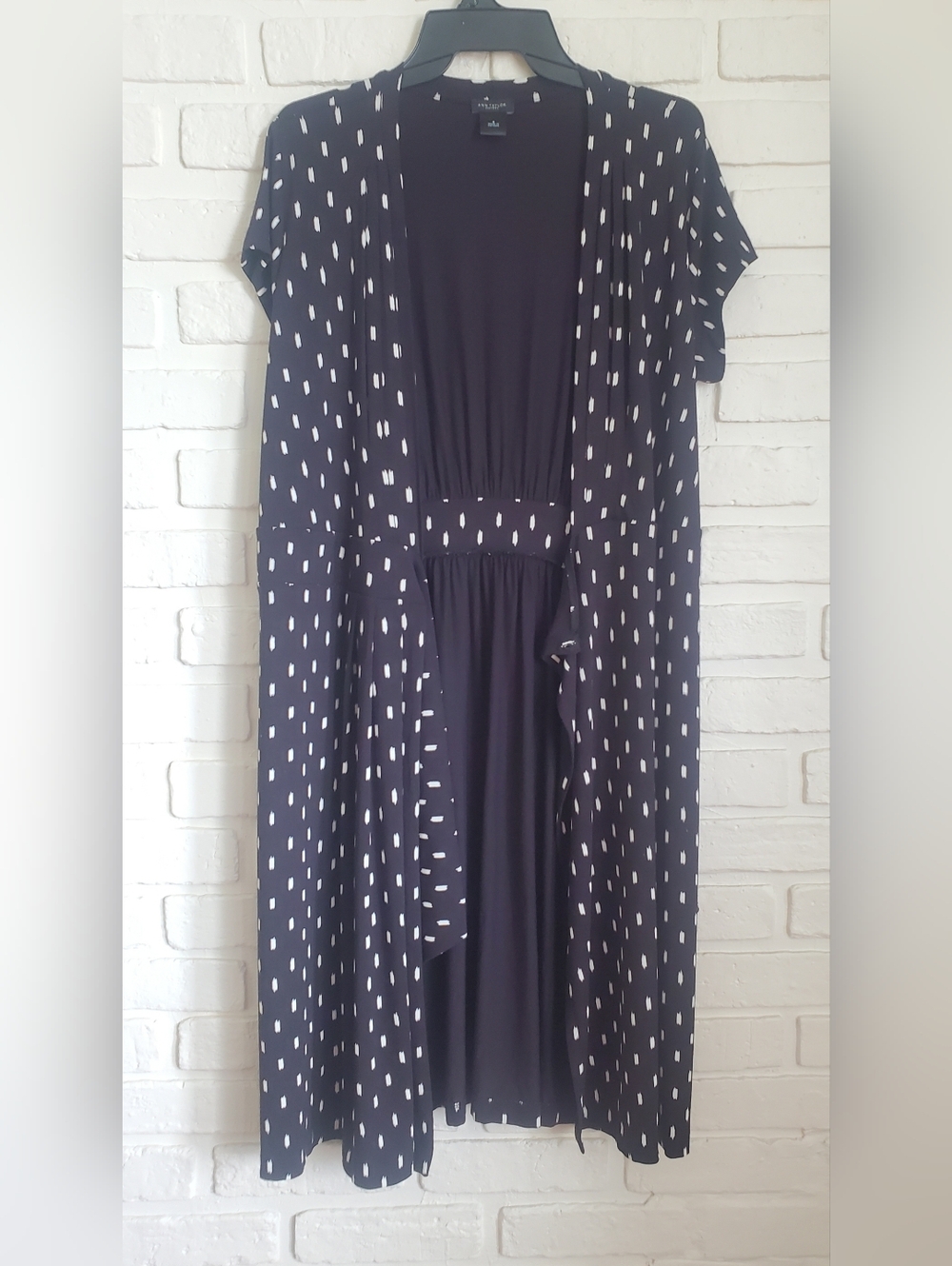 Ann Taylor Midi Wrap Dress Black And White Print Short Sleeves Size 8 - Picture 12 of 15